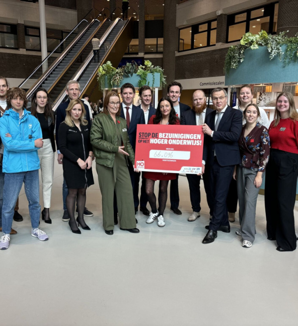Aanbieding petitie ResizedImageWzk2NCw3OTdd