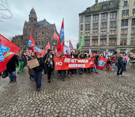 De Dam in Amsterdam protest hoger onderwijs