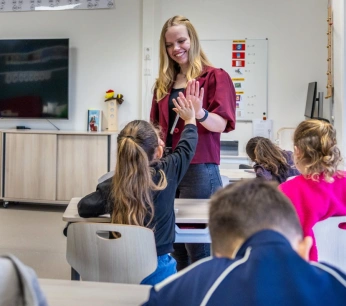 Judith Bosma in haar klas
