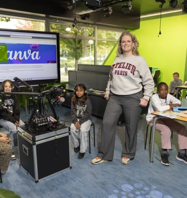 Loes Turk werkt in de Wonderwijspool 